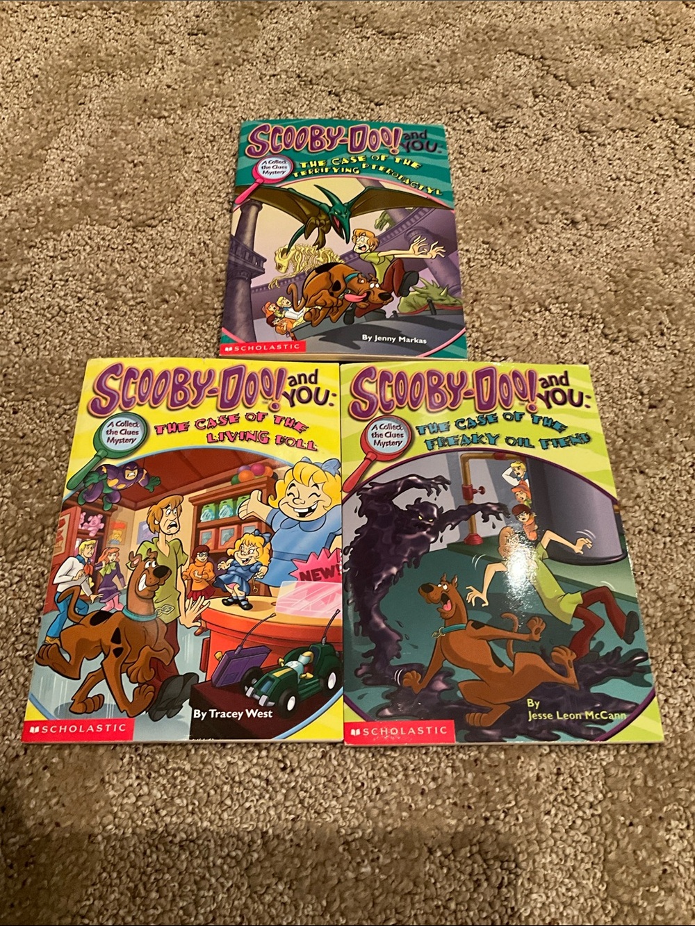 Lot 3 books kids Scooby Doo scholastic books